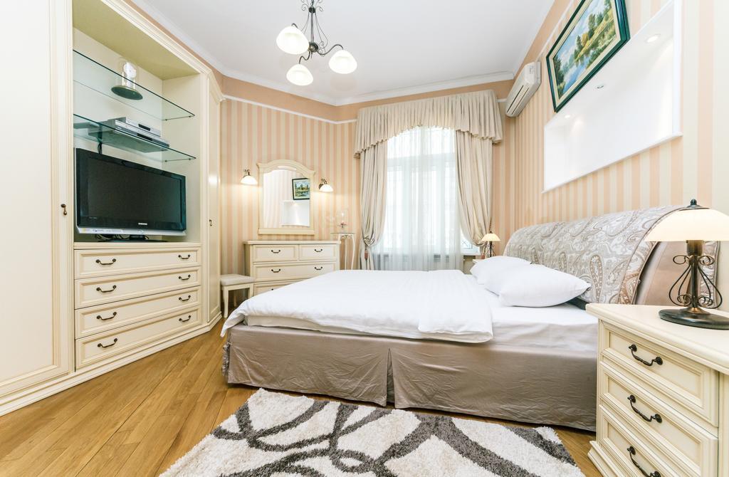 Apartament On Independence Square Kyiv Exterior photo
